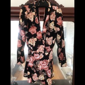 Romper pink and white flowers